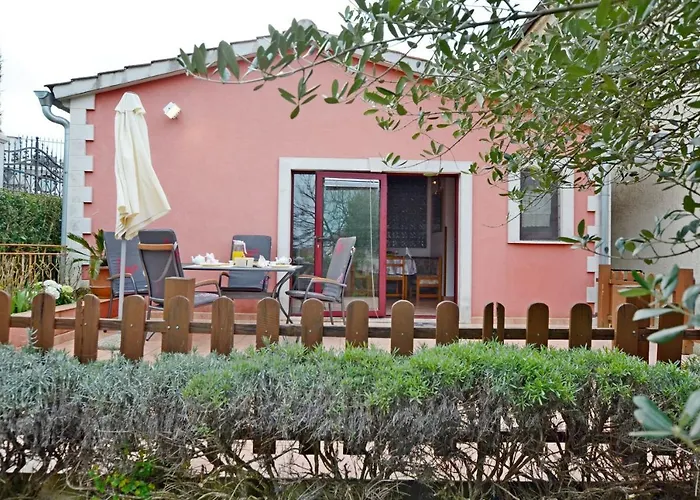 House Nada